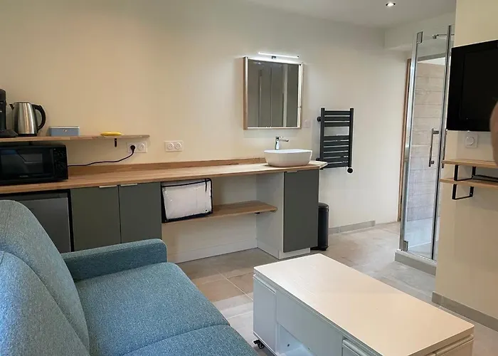 D'hotes Sablina, Parc Et Des Minimes Bed & Breakfast